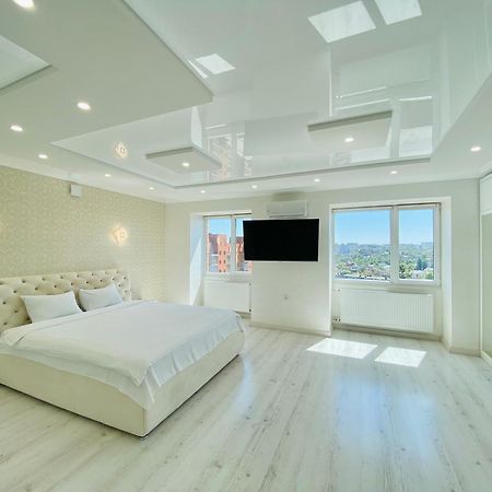 Кращі Панорамні Квартири Skyhouse У Центрі Вінниці Безключовий Доступ! Vinnytsia Extérieur photo