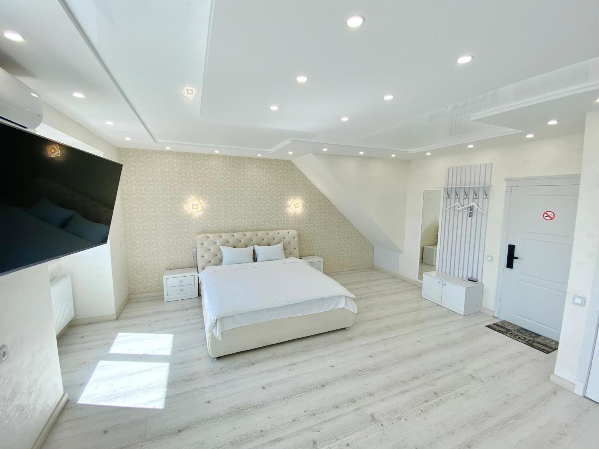 Кращі Панорамні Квартири Skyhouse У Центрі Вінниці Безключовий Доступ! Vinnytsia Extérieur photo